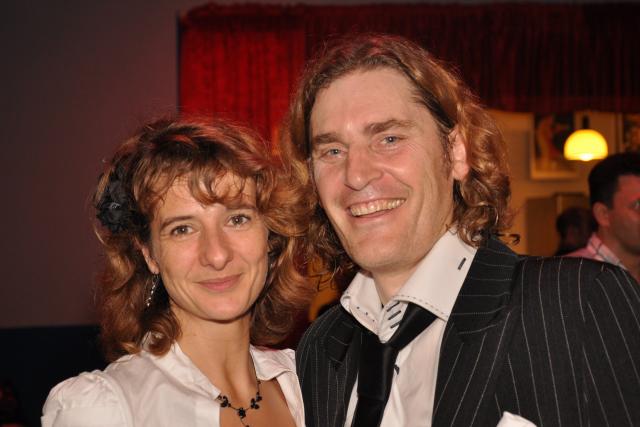 min 2010 11 13 fous swing 283